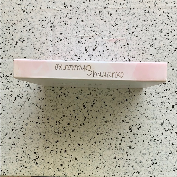 NEW bh Cosmetics Shaaanxo 9 Eyeshadow & Lipstick - Picture 6 of 7